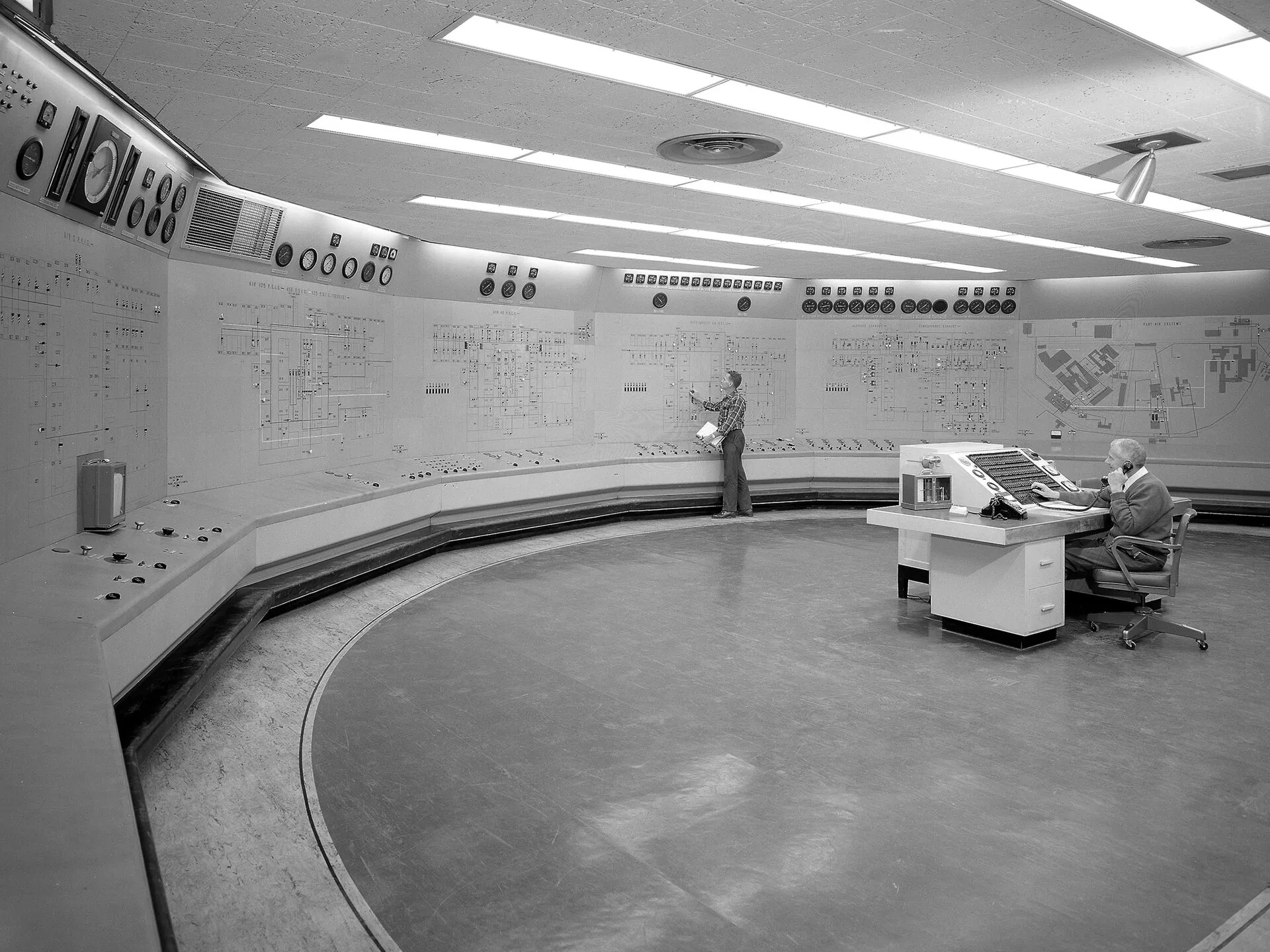 NASA Lewis Research Center, Central Control Room in the Engine Research Building, 1968 — Measurement matters when it changes what ships.