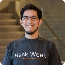 Portrait picture of Luis Héctor Chávez